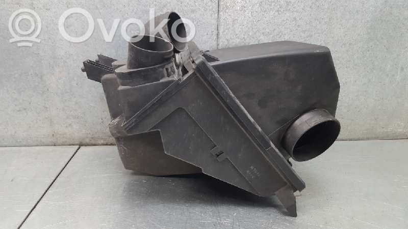 Caja del filtro de aire   059133837N