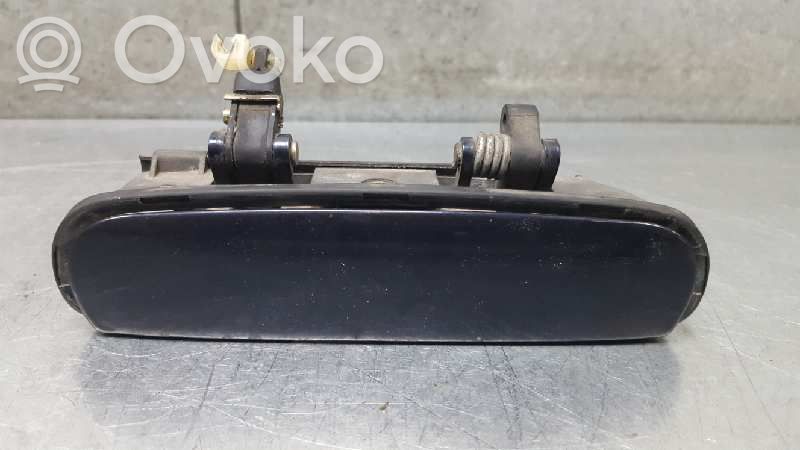 Manecilla externa puerta trasera   4B0839208