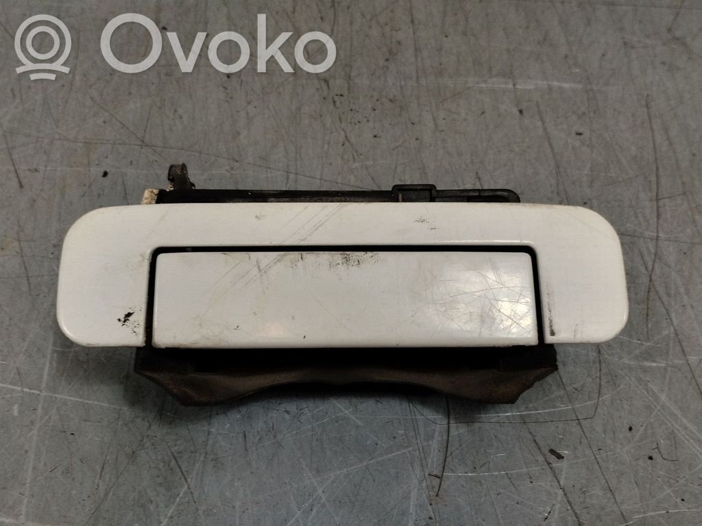 Audi 100 S4 C4 Manecilla externa puerta trasera 