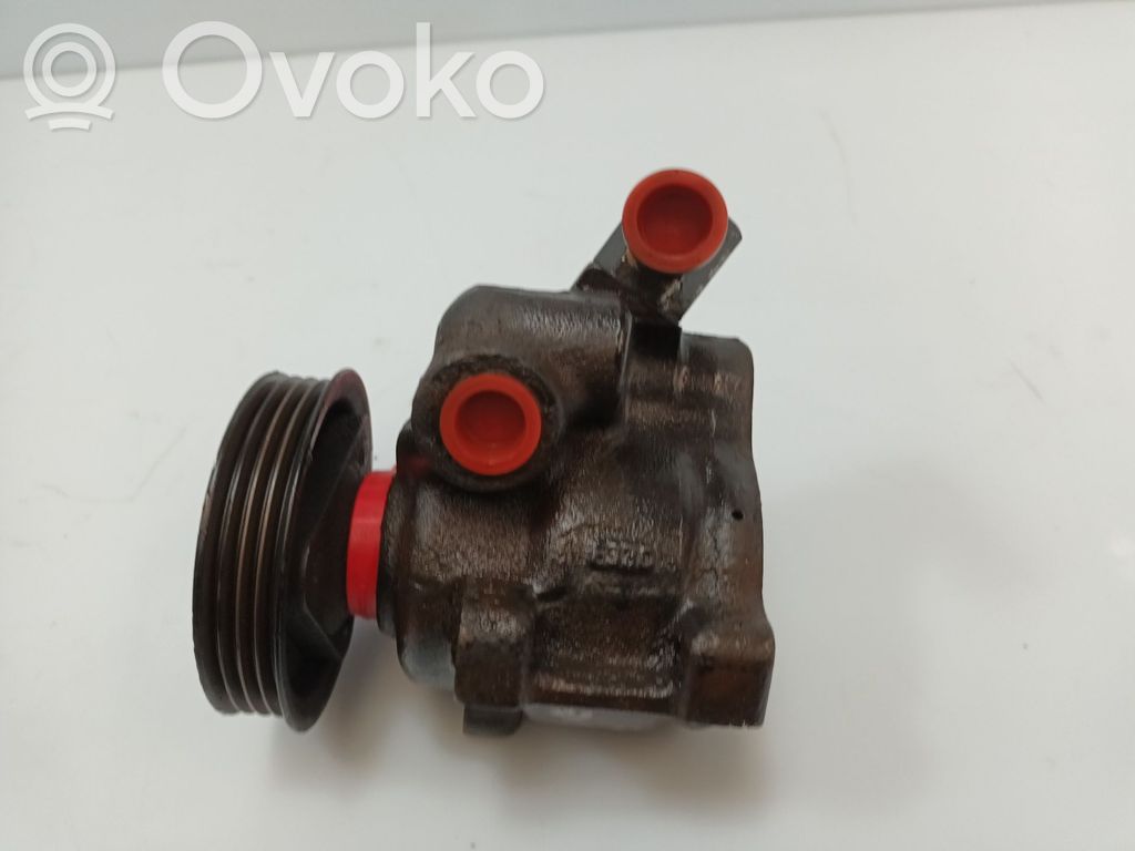 Ohjaustehostimen pumppu   4EB2000