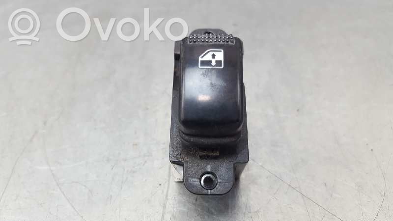 KIA Cerato Interrupteur commade lève-vitre