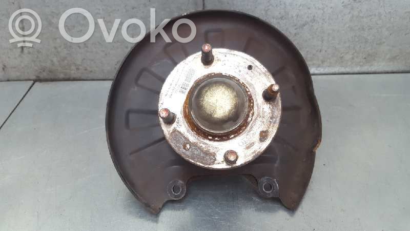 KIA Cerato Achsschenkel hinten 
