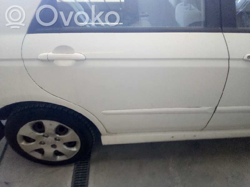 KIA Cerato Galinės durys 