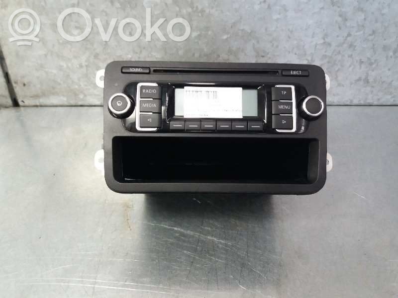 Volkswagen Golf VI Panel / Radioodtwarzacz CD/DVD/GPS