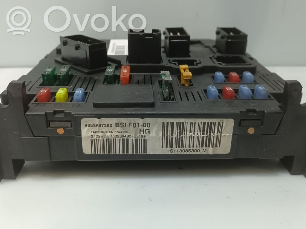 Citroen C3 Fuse module 