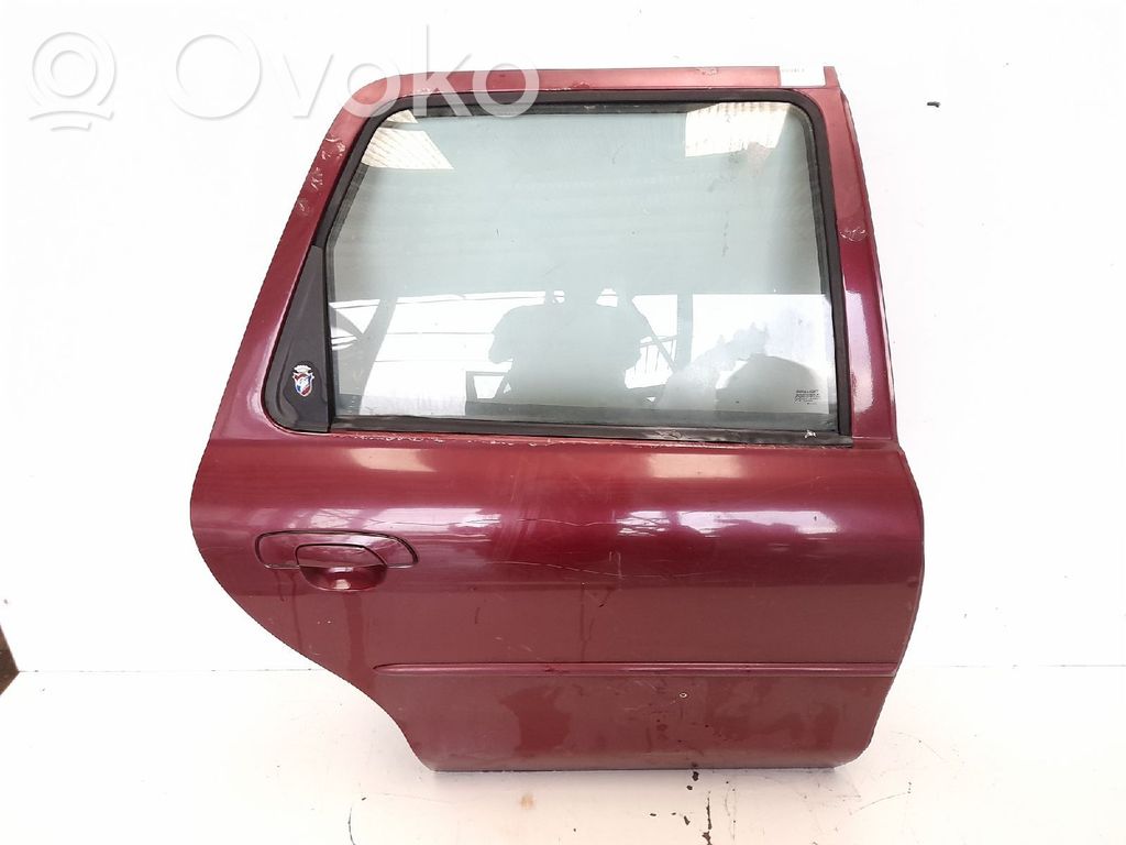 Ford Mondeo MK II Galinės durys 
