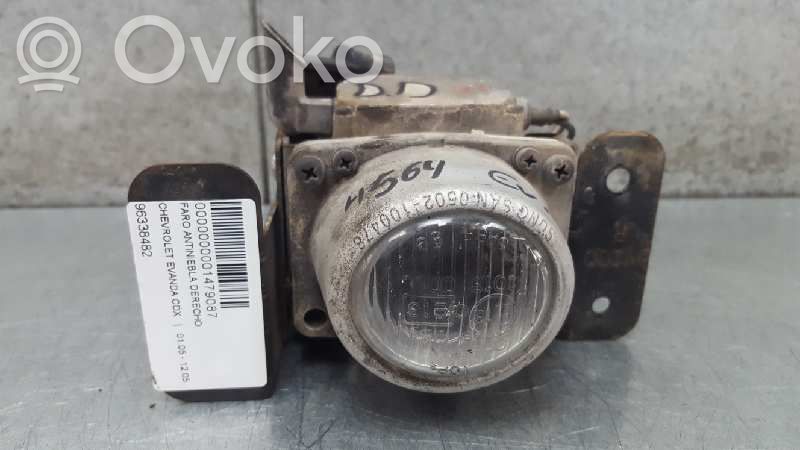 Chevrolet Evanda Feu antibrouillard avant 