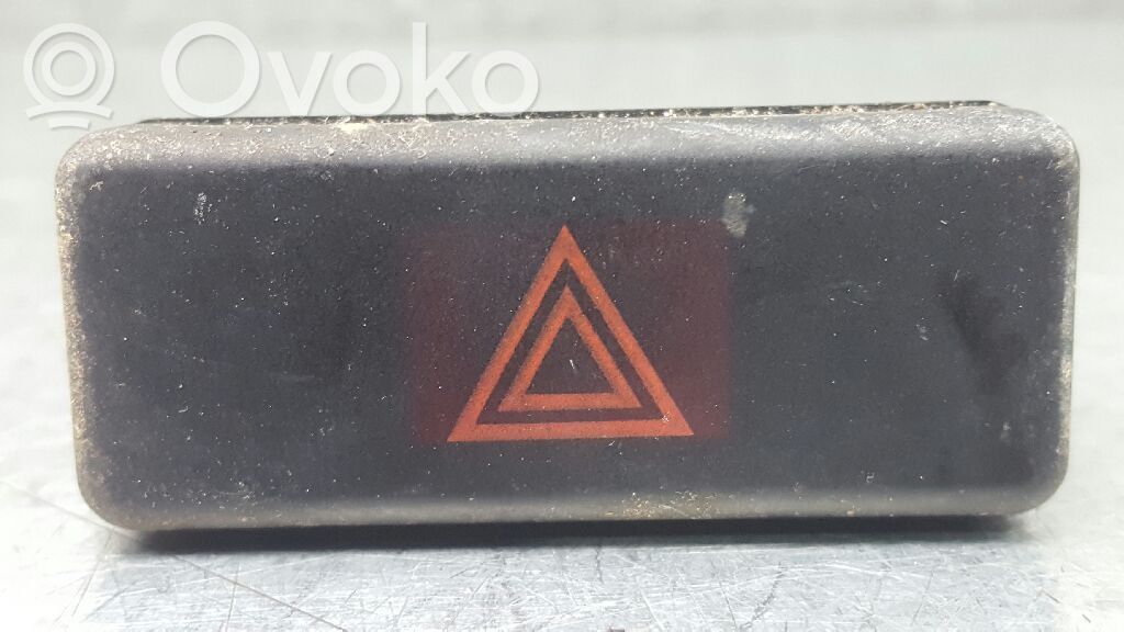 BMW 5 E39 Interruttore luci di emergenza