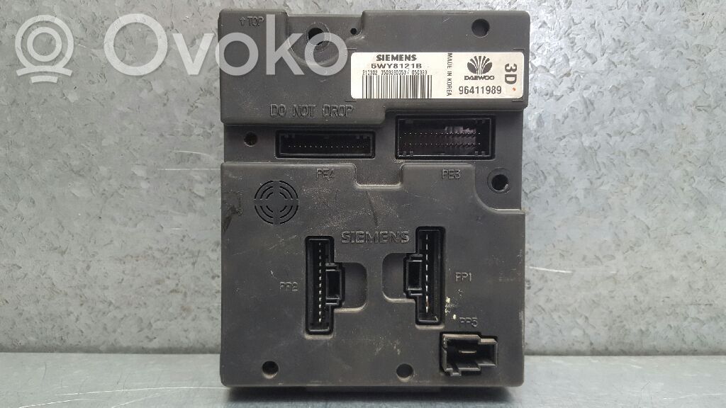 Chevrolet Evanda Módulo de fusible 