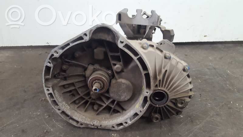 Mercedes-Benz Vaneo W414 Manualna 5-biegowa skrzynia biegów 