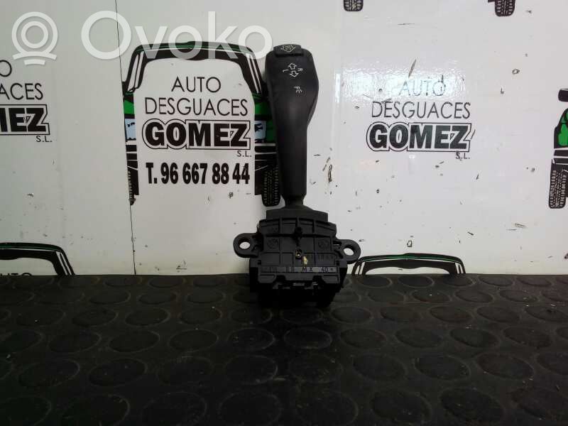 BMW 5 E39 Manetă semnalizator