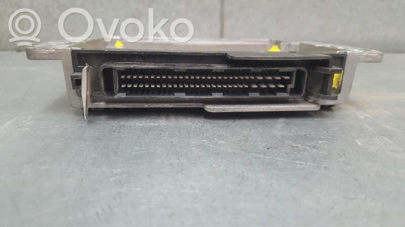 Unidad de control/módulo del motor   3910022460