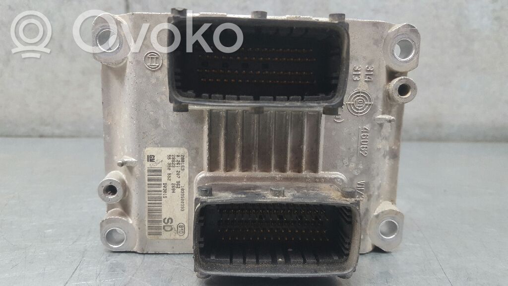 Moottorin ohjainlaite/moduuli   55350552