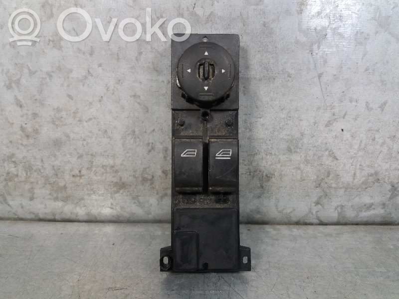 Ford Focus Electric window control switch 