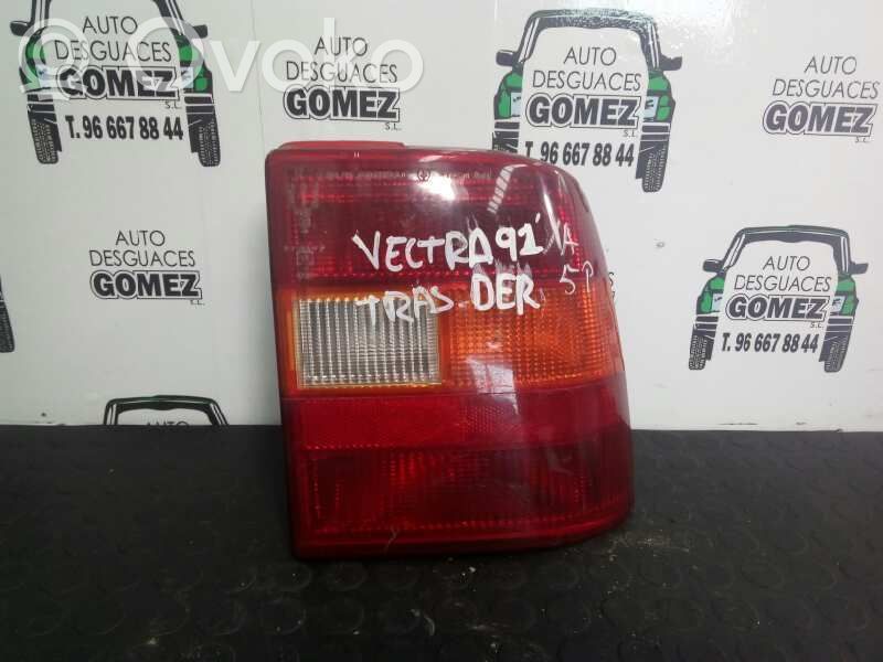 Opel Vectra A Lampa tylna 