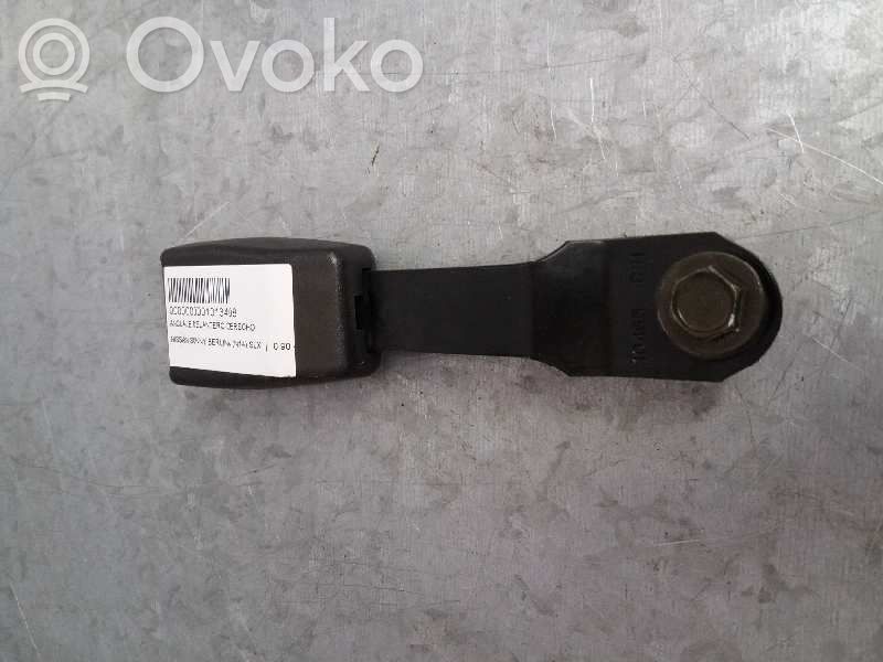 Nissan Sunny Hebilla del cinturón delantero 