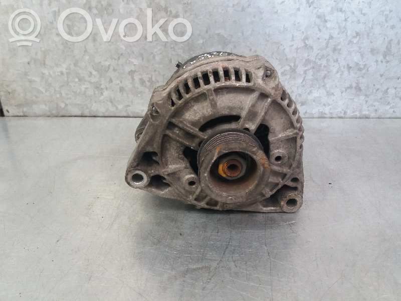 Opel Omega B1 Generatore/alternatore
