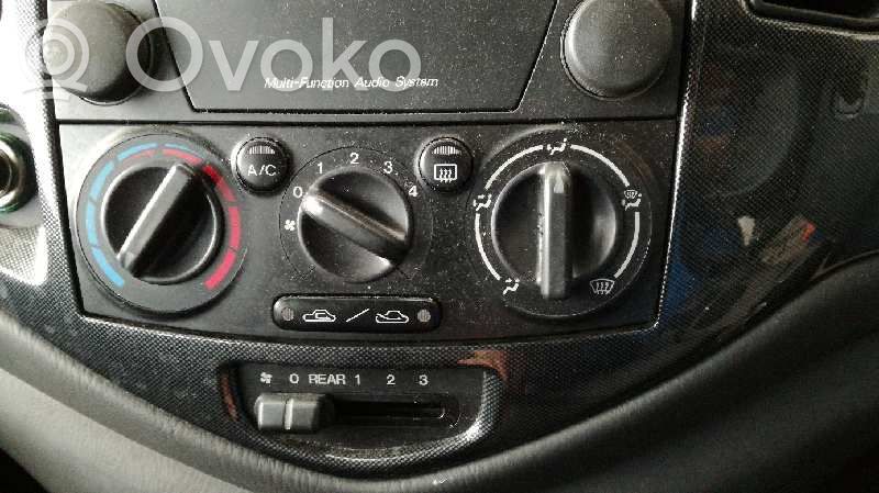 Mazda MPV II LW Climate control unit 