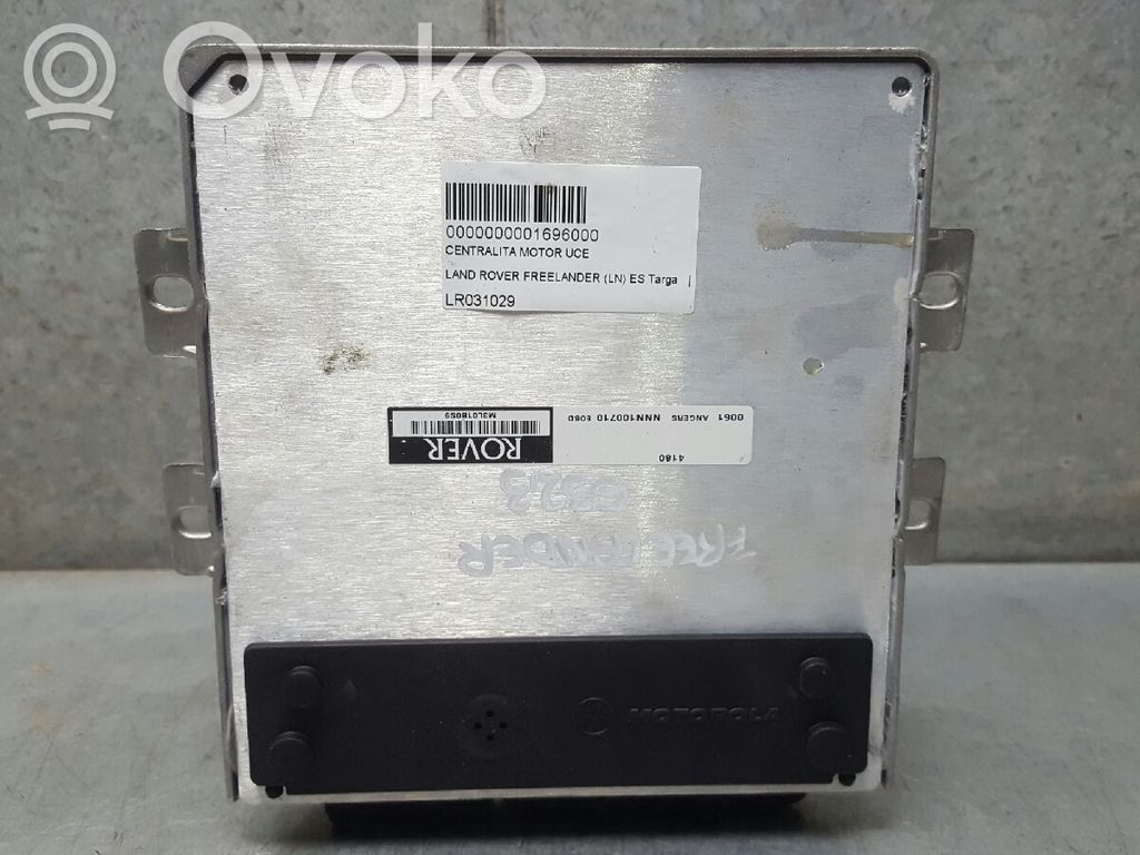 Unidad de control/módulo del motor   NNN100710