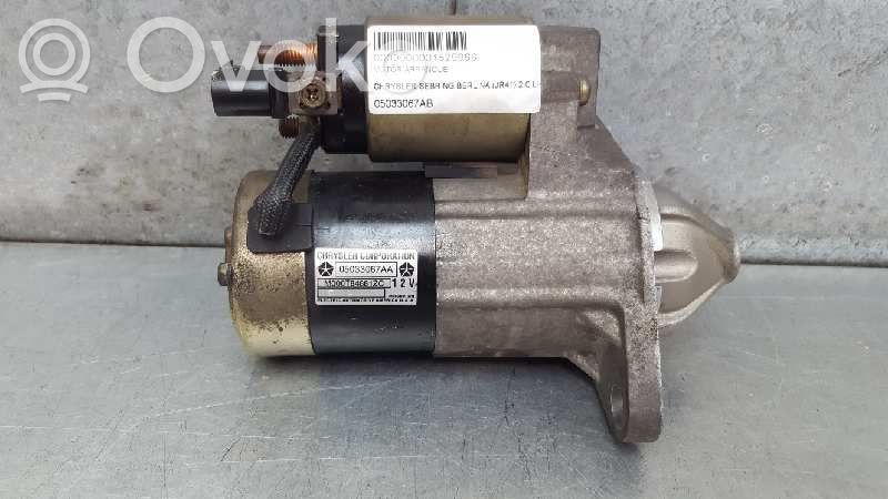 Motor de arranque   05033067AA