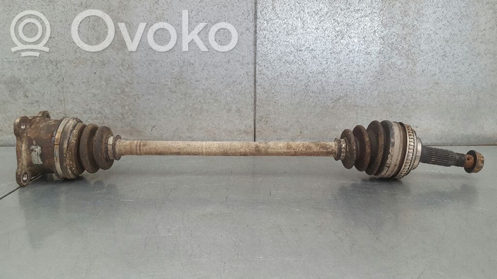 Takavetoakseli