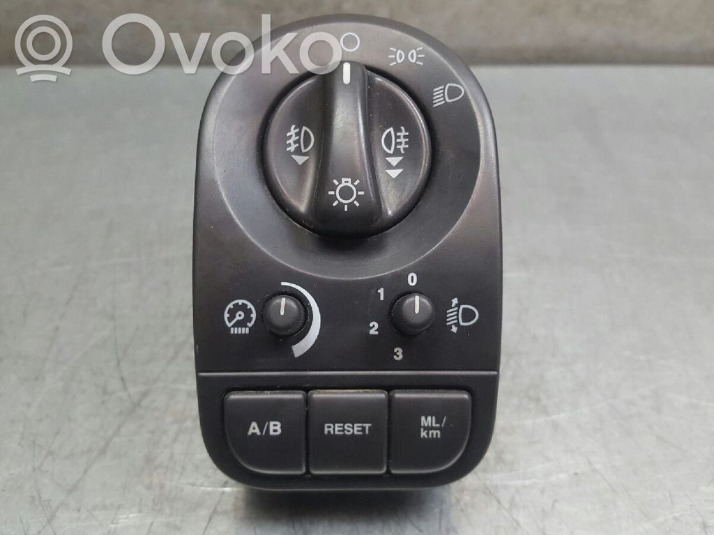 Jaguar X-Type Light switch 