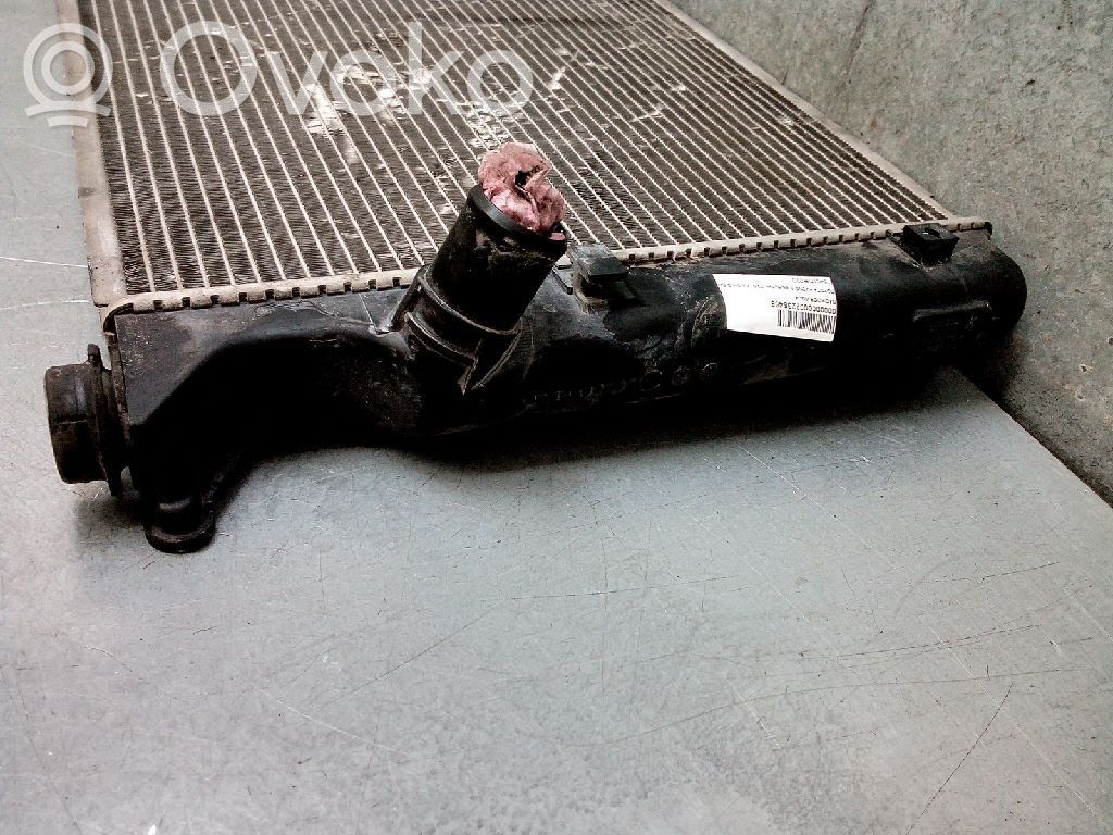 Toyota Avensis T250 Radiatore di raffreddamento