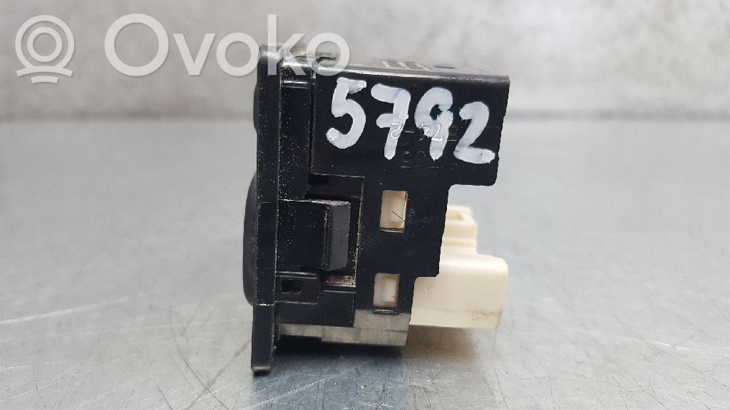 Interruttore specchietto retrovisore   769746A