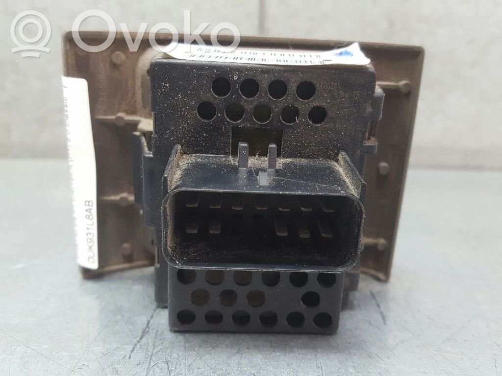 Chrysler PT Cruiser Electric window control switch 