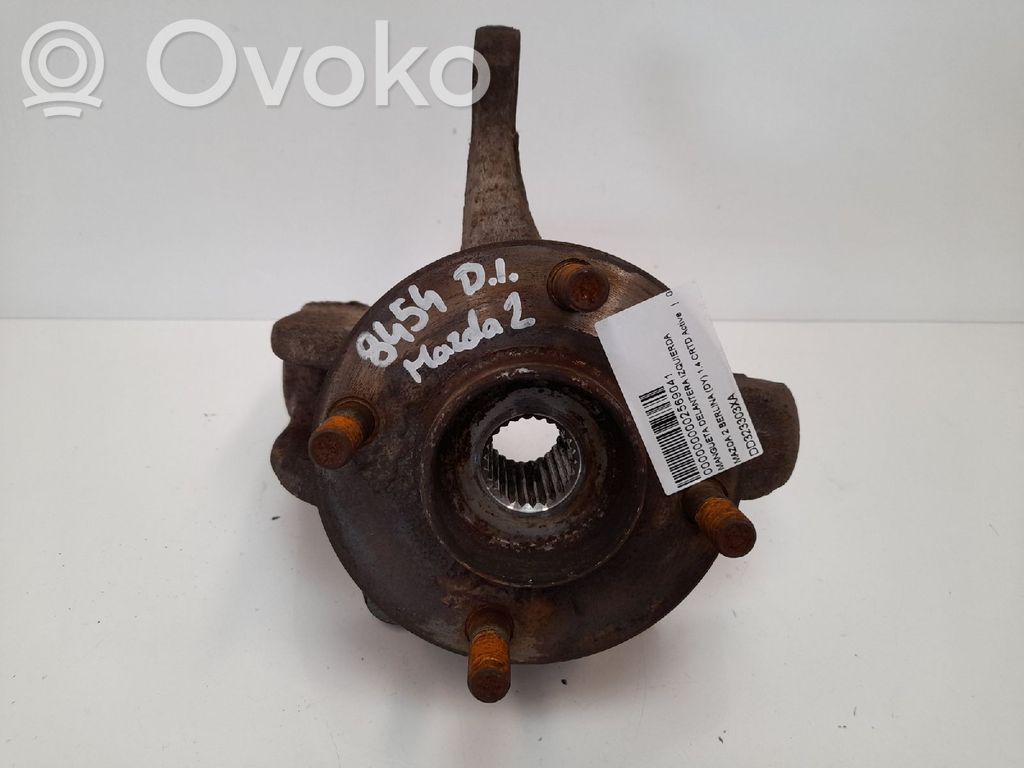 Mazda 2 Achsschenkel vorne 