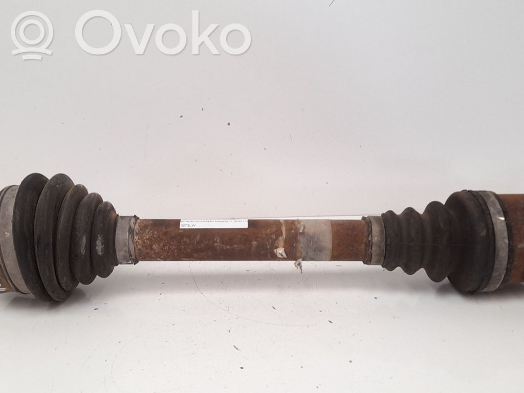 Etuvetoakseli   3272LW