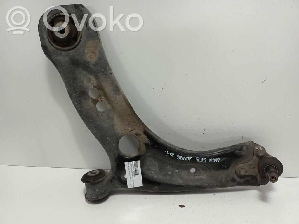 Seat Leon (5F) Basculă inferioară față