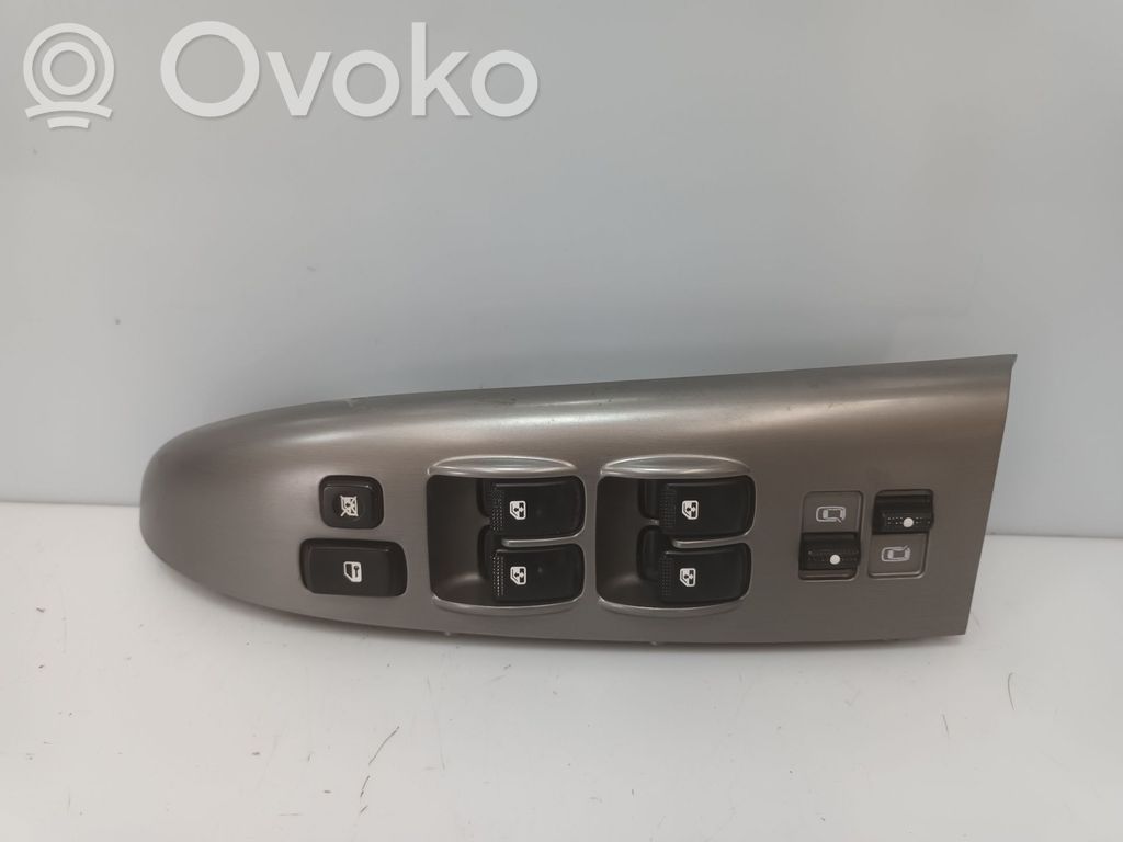 KIA Sorento Electric window control switch 