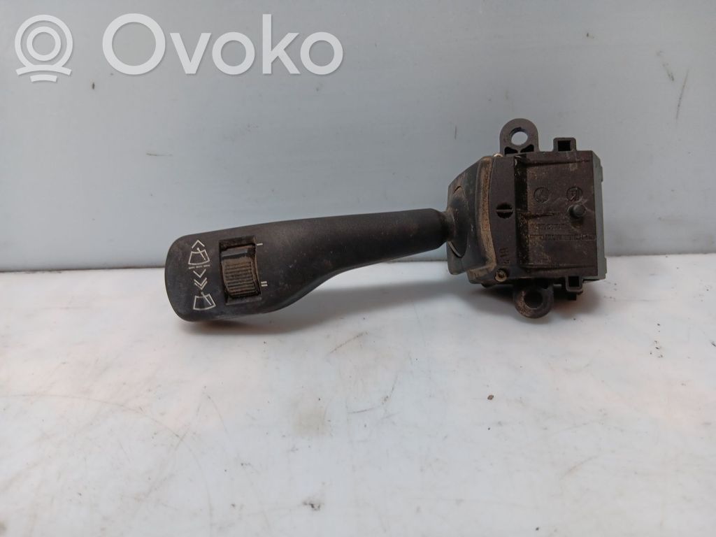 Schalter Hebel Scheibenwischer   8363664
