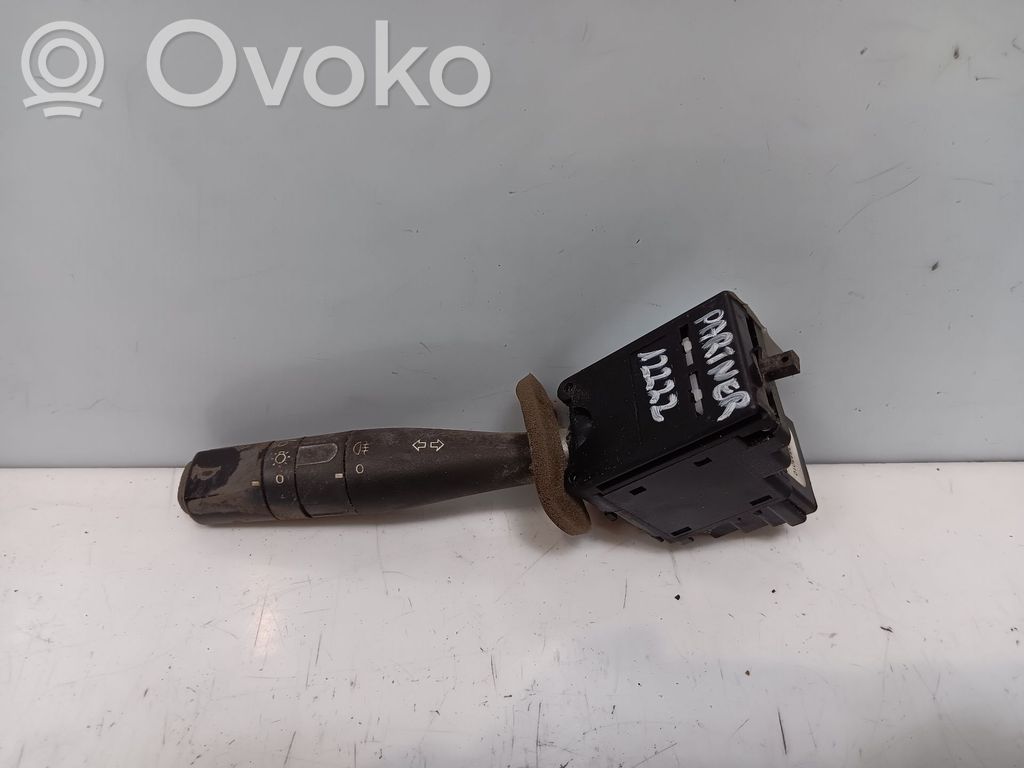 Peugeot Partner Interruptor de luz 