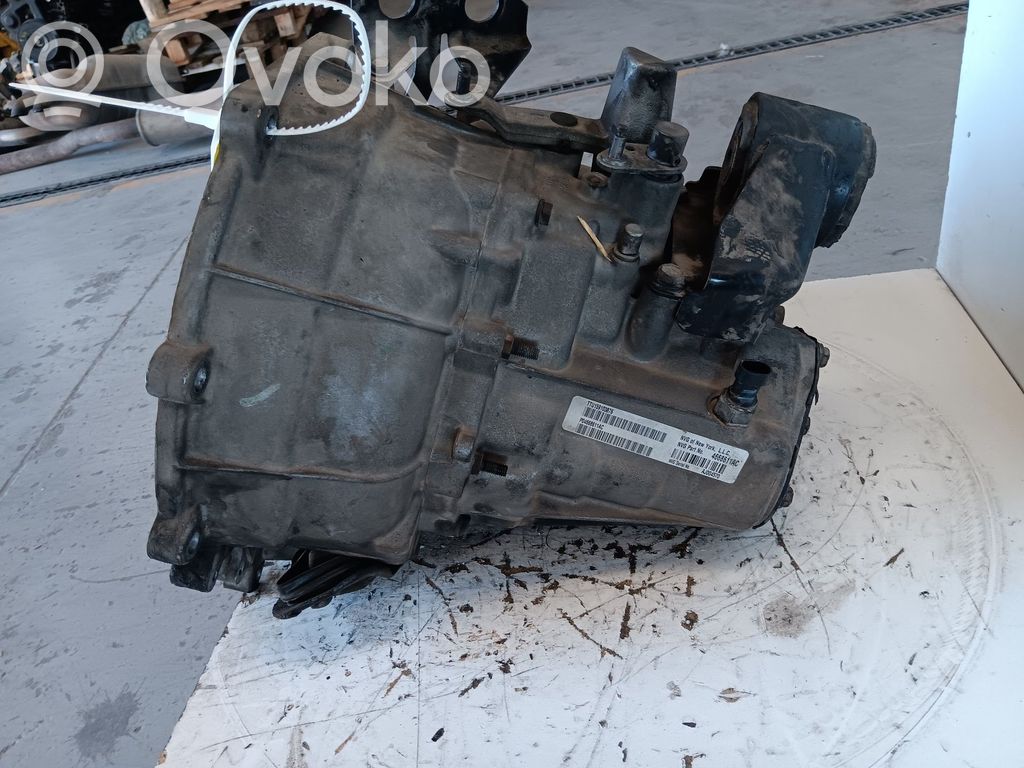 Chrysler Neon II Manualna 5-biegowa skrzynia biegów 