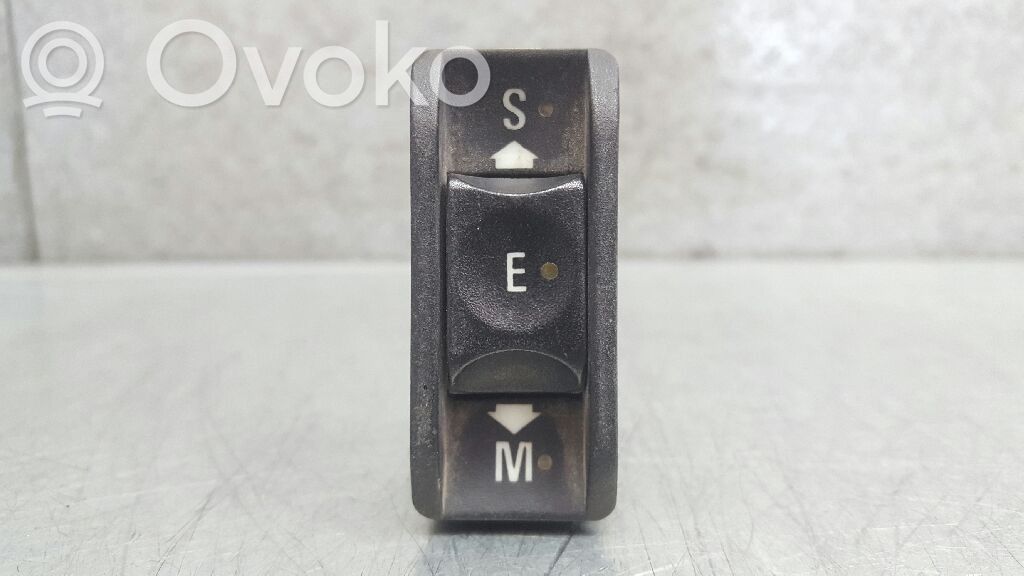 BMW 3 E36 Sonstige Schalter / Griffe / Umschalter 