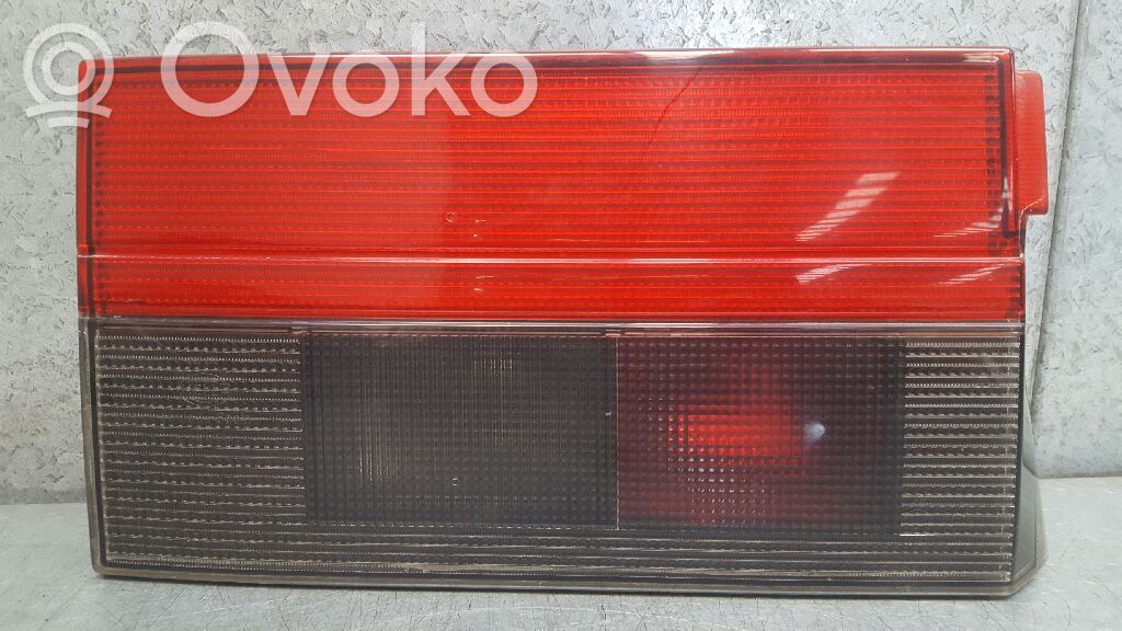 Seat Toledo I (1L) Luci posteriori del portellone del bagagliaio 