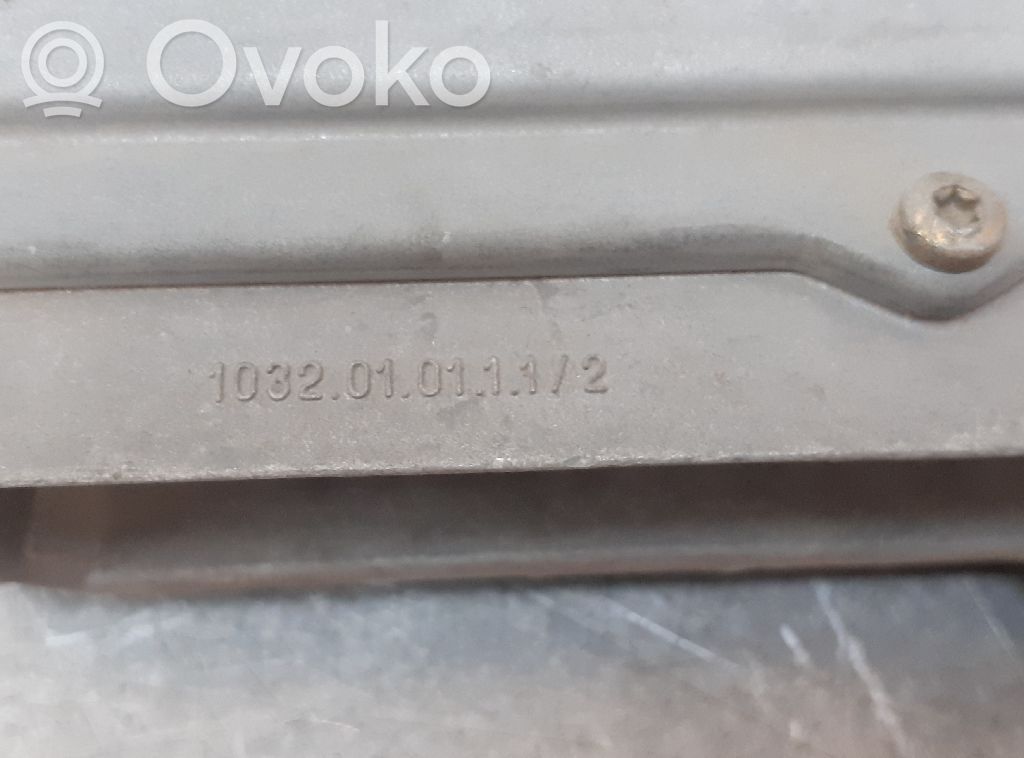 Moottorin ohjainlaite/moduuli   9620398980