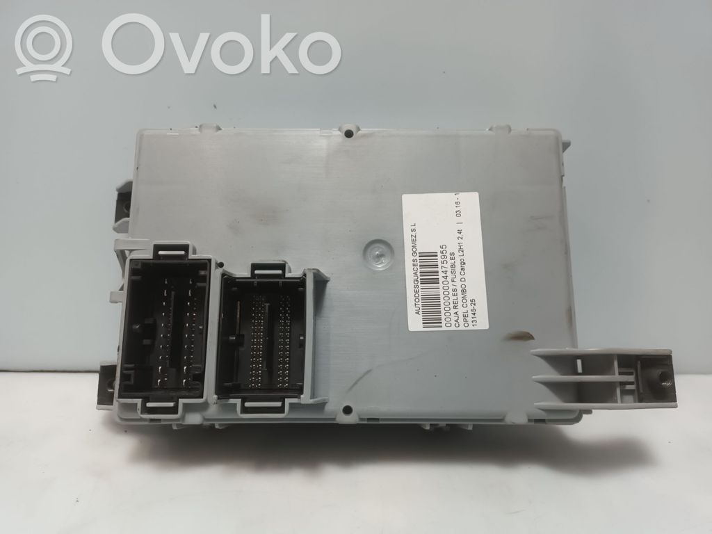 Opel Combo D Fuse module 
