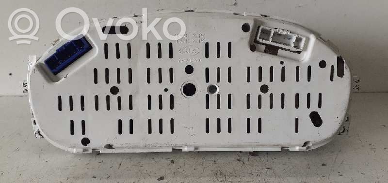 KIA Picanto Geschwindigkeitsmesser Cockpit 