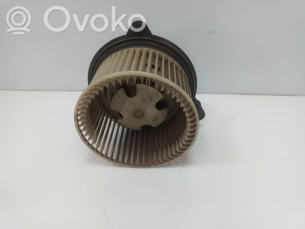 Lancia Lybra Lämmittimen puhallin 
