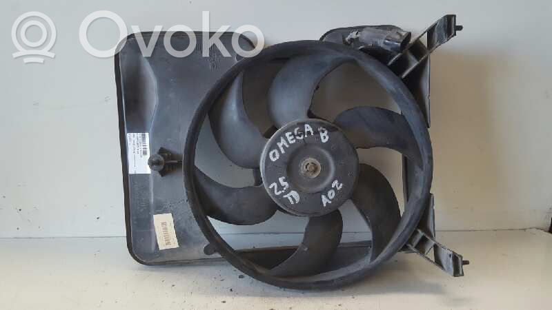 Opel Omega B2 Jäähdyttimen jäähdytinpuhallin
