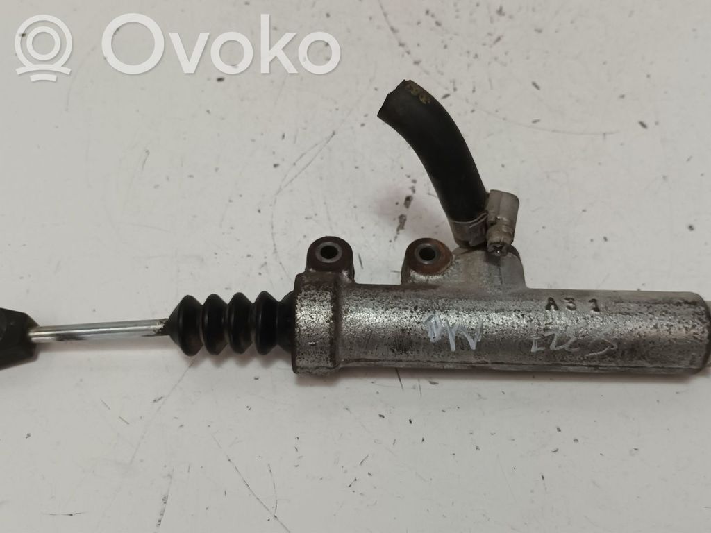 Mercedes-Benz 100 W631 Pompa della frizione