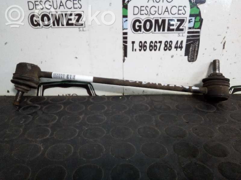 Brazo de suspensión delantero   31356780847