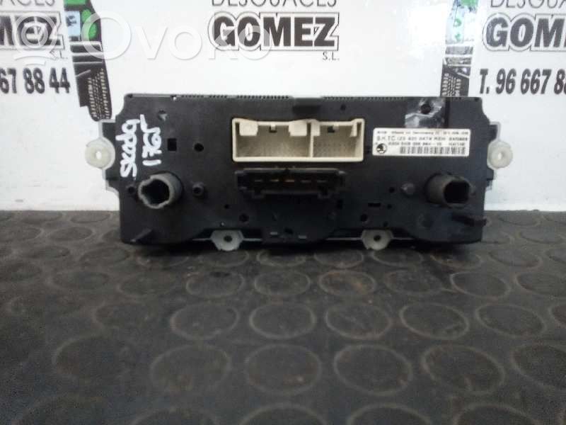 Panel klimatyzacji   1Z0820047K