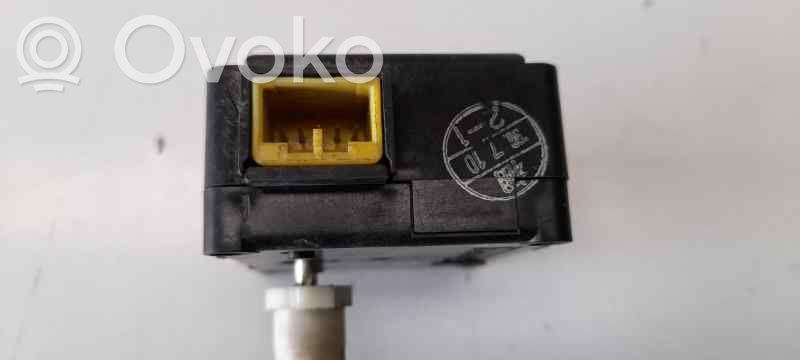 Audi A3 S3 8L Moteur / actionneur de volet de climatisation
