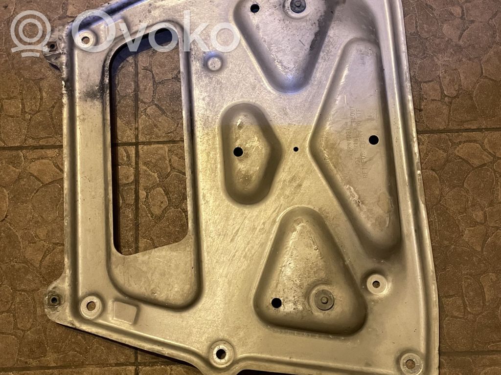 BMW 5 E60 E61 Placa protectora/protector antisalpicaduras motor 