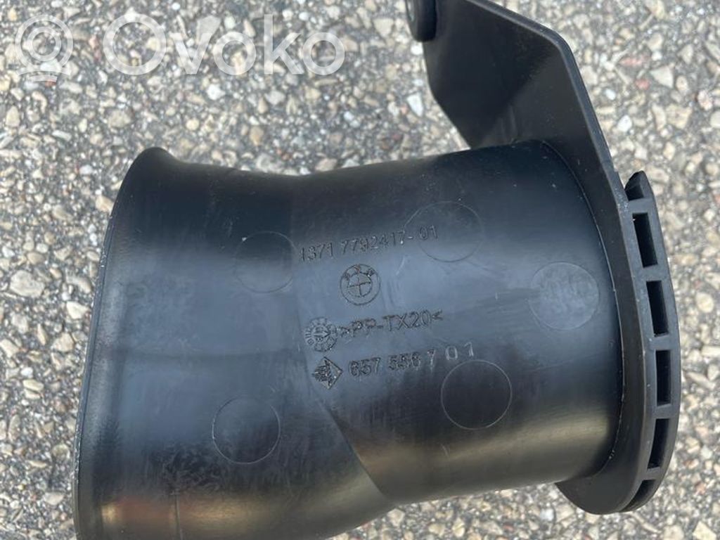 BMW 5 E60 E61 Air intake duct part 