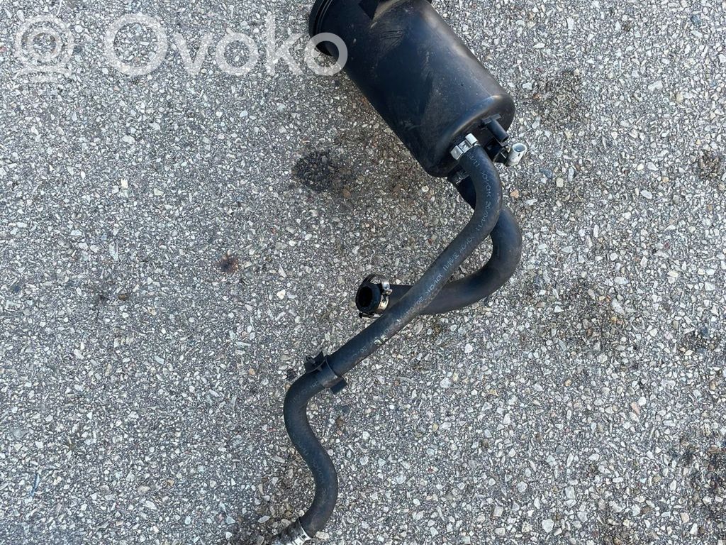BMW 5 E60 E61 Ohjaustehostimen nestesäiliö 